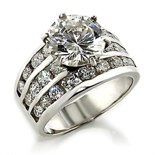 High Polished 925 Sterling Silver Ring with AAA Grade CZ in Clear