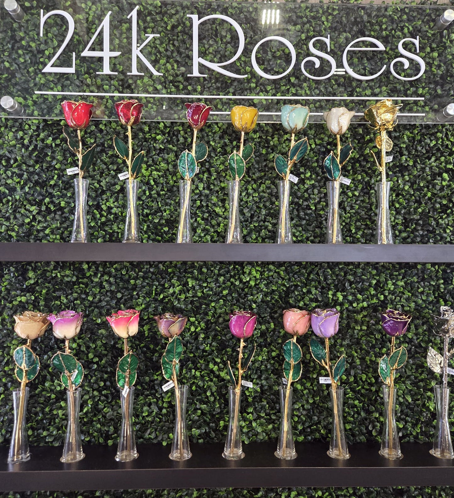 Lacquered Emerald Colored Rose with Gold Trim