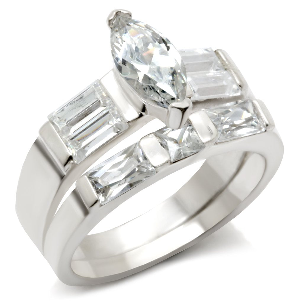 High Polished 925 Sterling Silver Ring with AAA Grade CZ in Clear