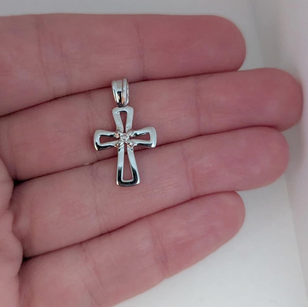 Sterling Silver Flared Open Cross Pendant with Round Cubic Zirconia – High Polish Christian Jewelry Gift for Everyday Faith Wear