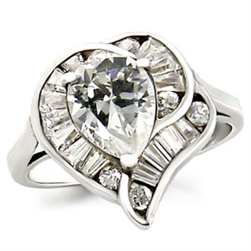 High Polished 925 Sterling Silver Ring with AAA Grade CZ  in Clear