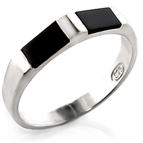High Polished 925 Sterling Silver Ring with Semi Precious Onyx in Jet