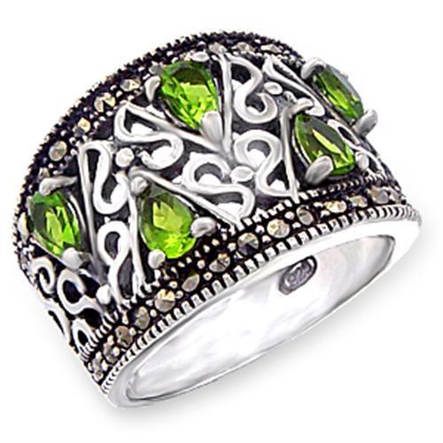 Antique Tone 925 Sterling Silver Ring with Synthetic Spinel in Peridot