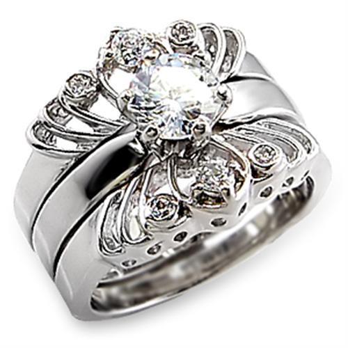 High Polished 925 Sterling Silver Ring with AAA Grade CZ  in Clear