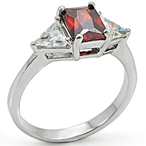 High Polished 925 Sterling Silver Ring with AAA Grade CZ  in Garnet