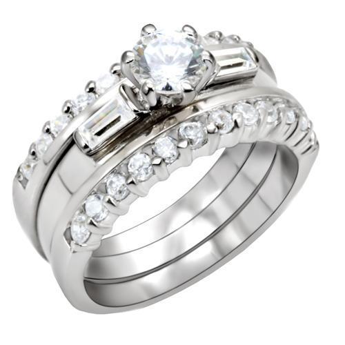 High Polished 925 Sterling Silver Ring with AAA Grade CZ  in Clear