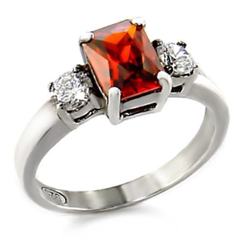 High Polished 925 Sterling Silver Ring with AAA Grade CZ  in Garnet