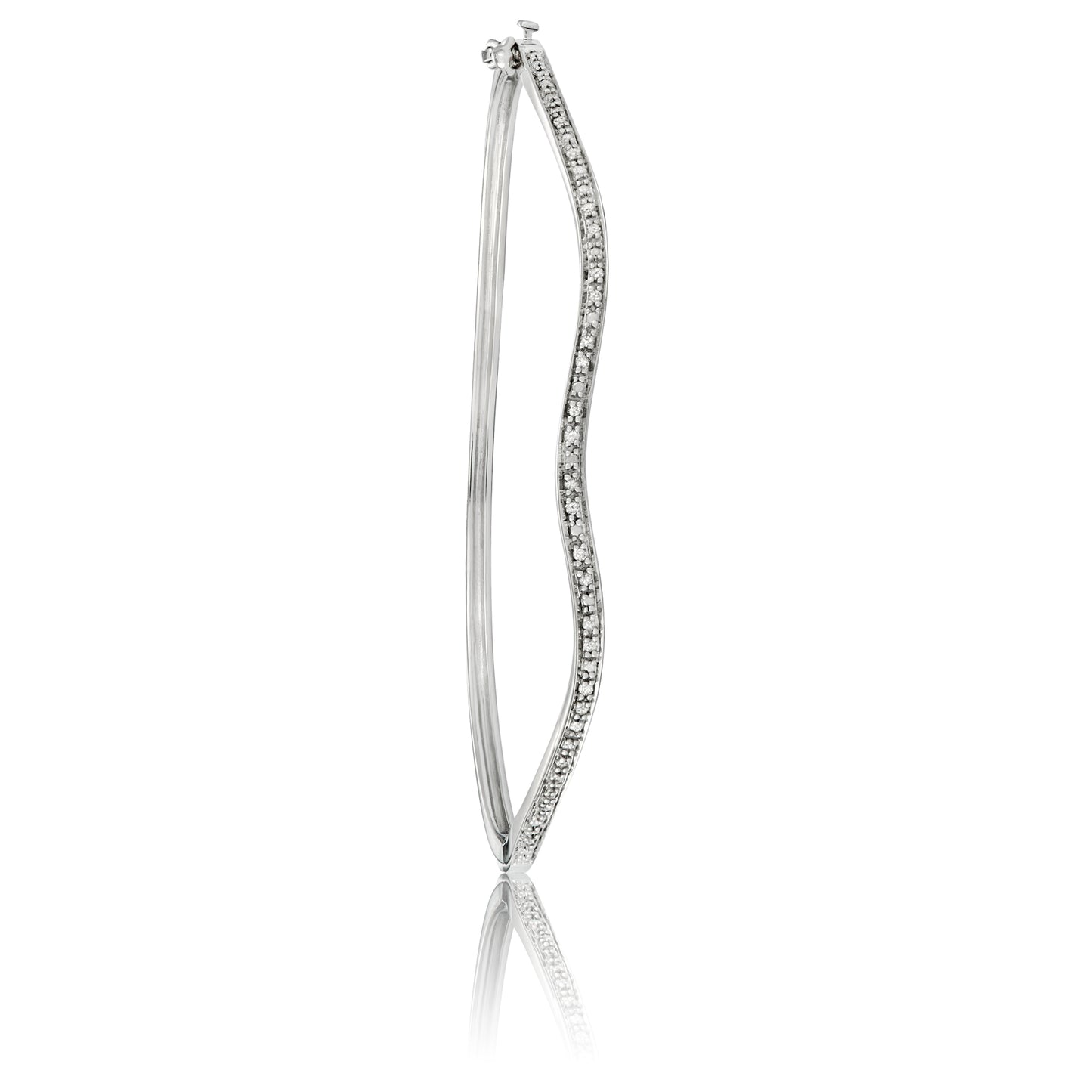 Sterling Silver 0.11ct TDW White Diamond 7 Inch Wavy Bangle Bracelet